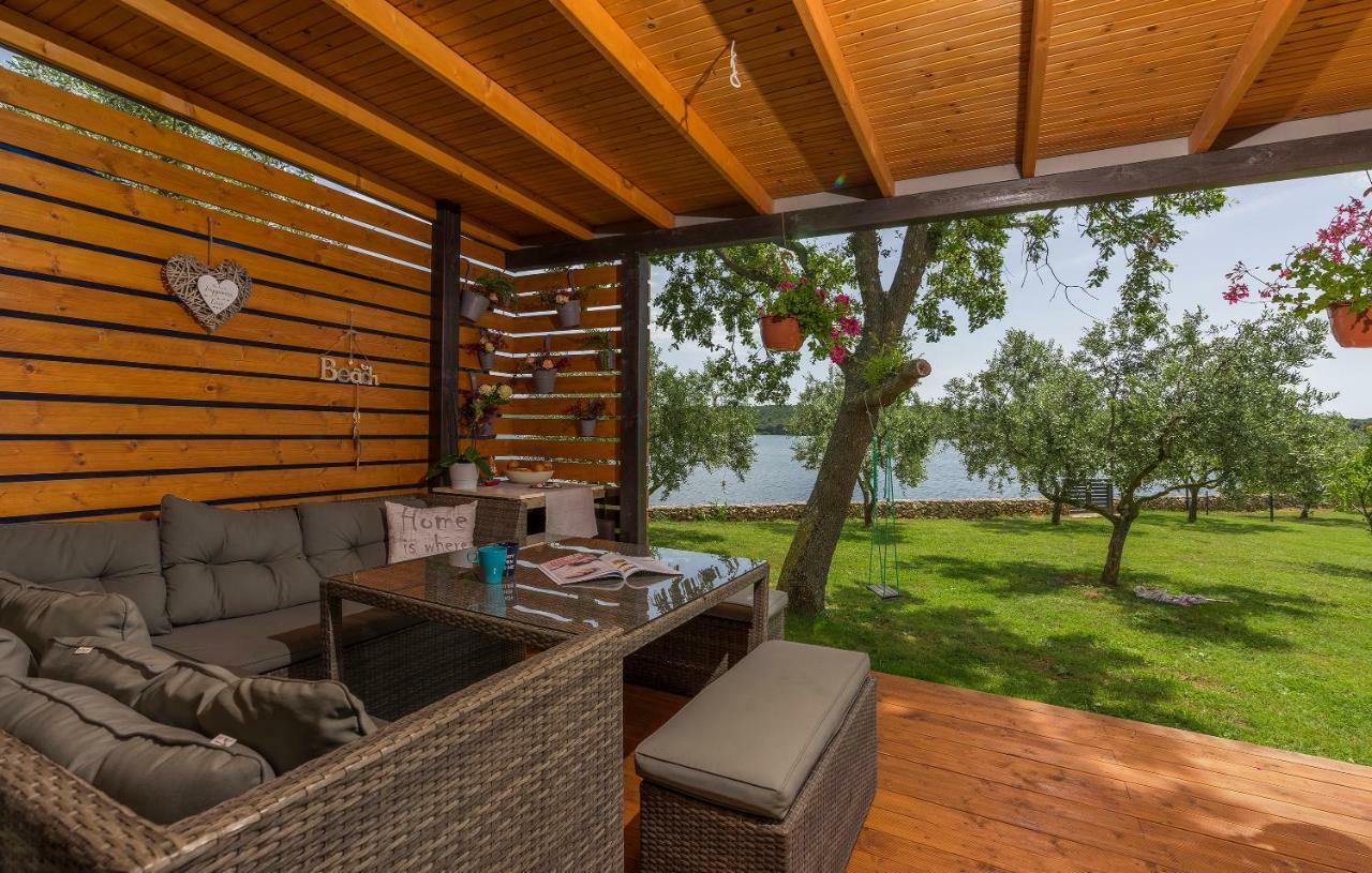 Beach House Ive With Jacuzzi, Pool, Playground And Bbq In An Olive Grove With A Beach, Pomer - Istria Ngoại thất bức ảnh